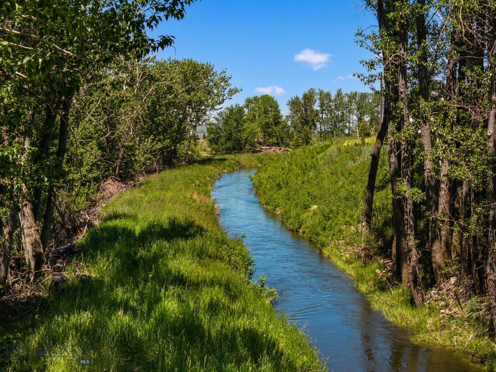 11261 Law Road, Bozeman MT 59718