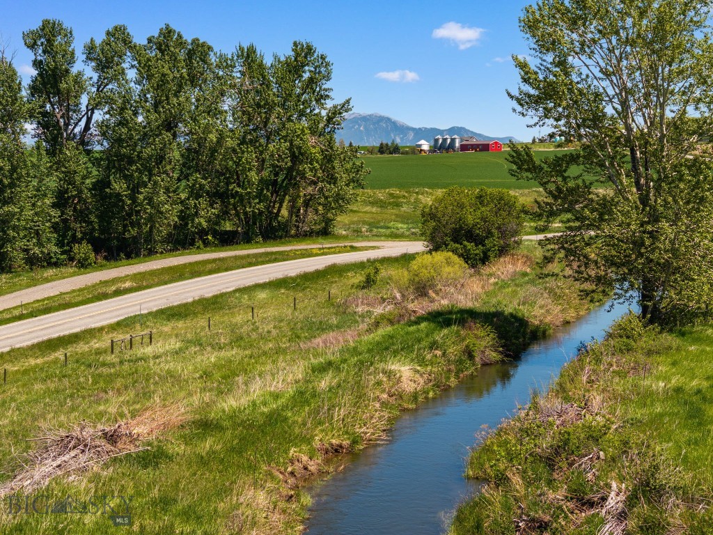 11261 Law Road, Bozeman MT 59718