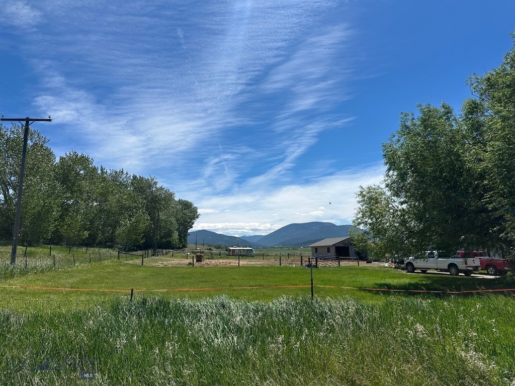 11261 Law Road, Bozeman MT 59718