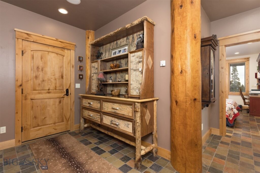 44 Ridgeview Loop, Big Sky MT 59716
