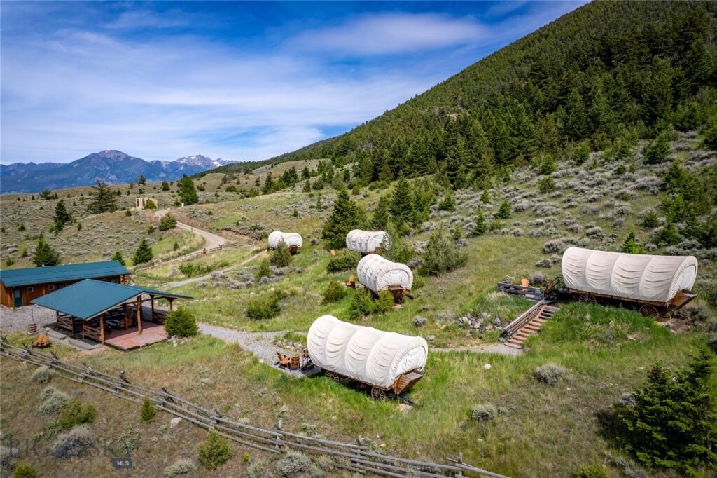 1005 East River Road, Emigrant MT 59027