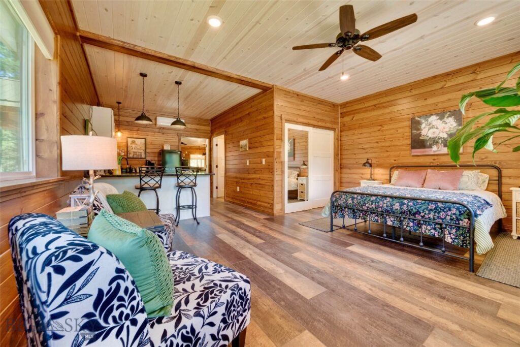 551 Tami Drive E, Superior MT 59872