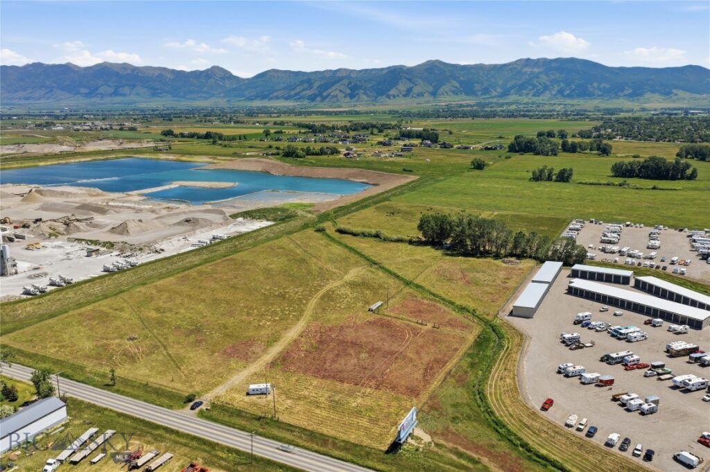 S Alaska Road, Bozeman MT 59715