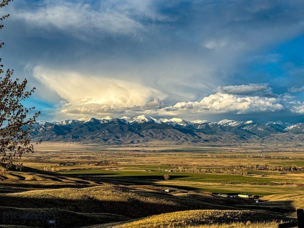 18 Cactus Ridge Road, Twin Bridges MT 59754