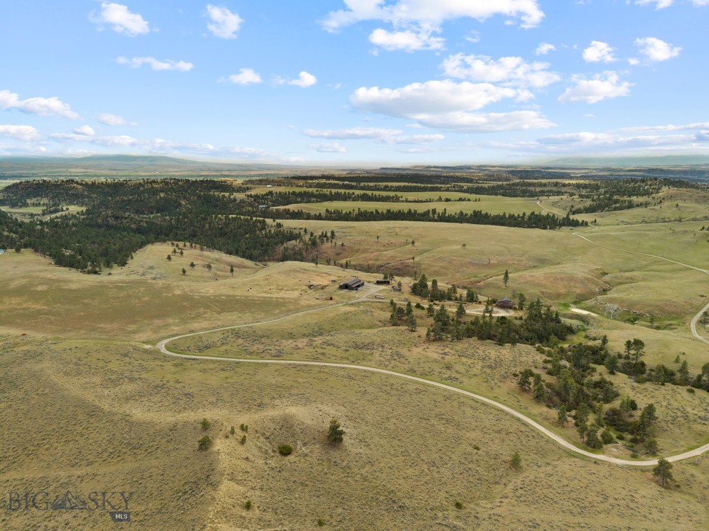 160 Falling Star Tr., Park City MT 59063