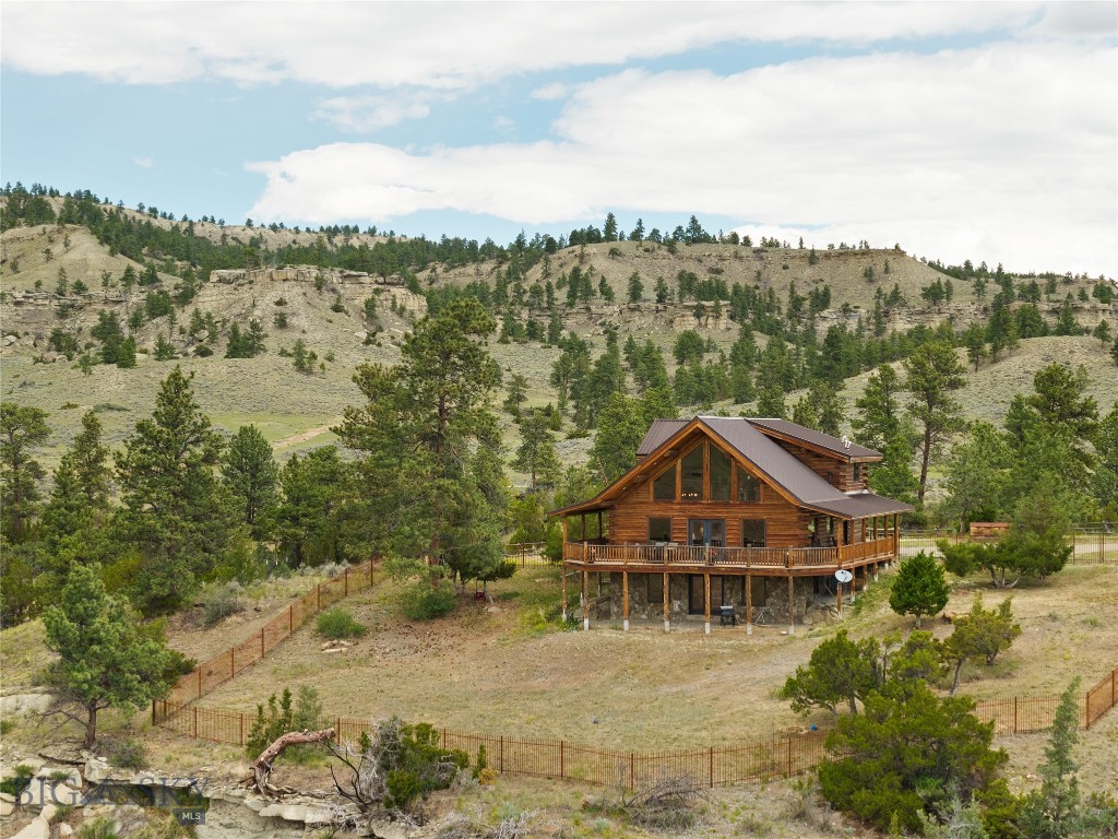 160 Falling Star Tr., Park City MT 59063