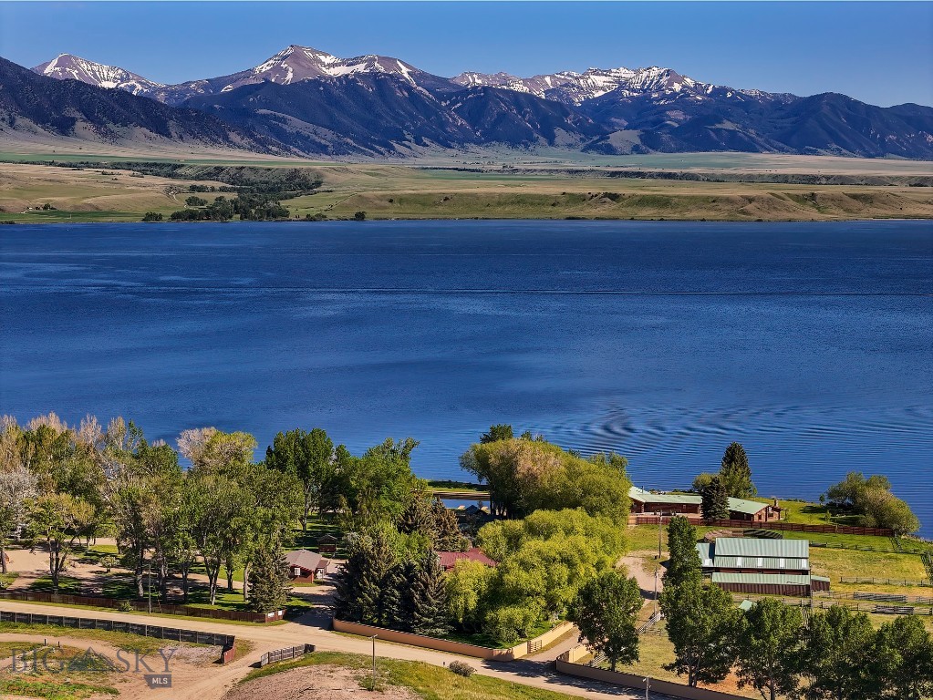 Lost Heart Ranch 234 N Ennis Lake Road, McAllister MT 59740