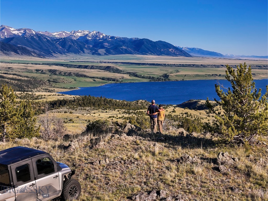 Lost Heart Ranch 234 N Ennis Lake Road, McAllister MT 59740