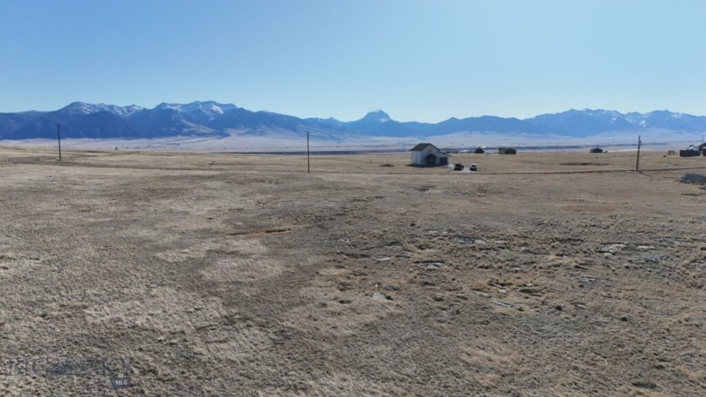 Lot 32 Shining Mountains 1, Ennis MT 59729