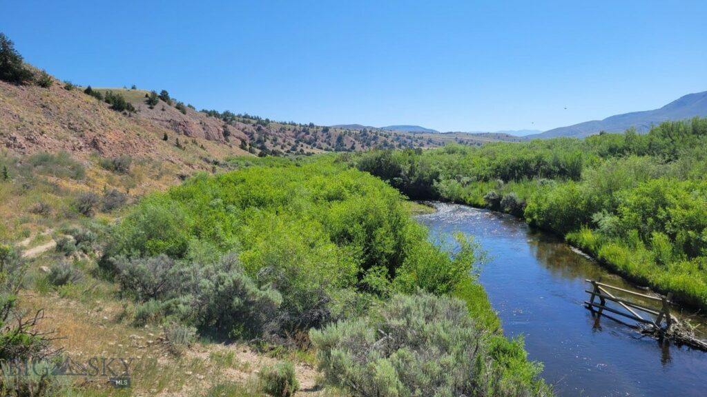 Rural Grasshopper Creek, Dillon MT 59725