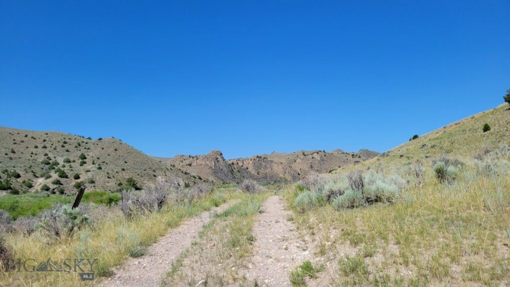 Rural Grasshopper Creek, Dillon MT 59725